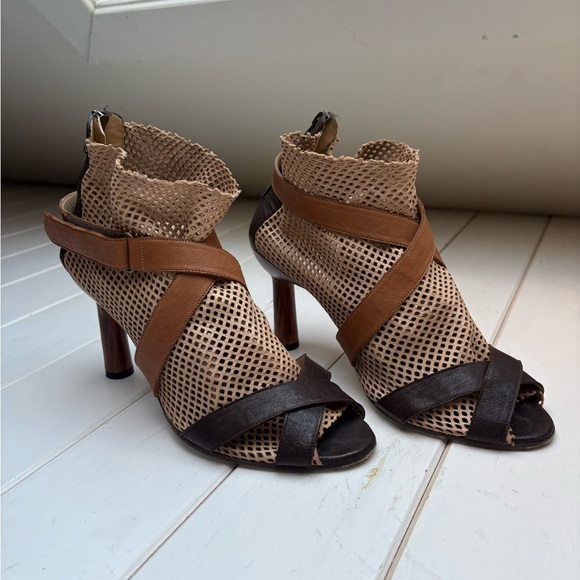 Muxart Heels Made In Spain - Picture 12 of 14